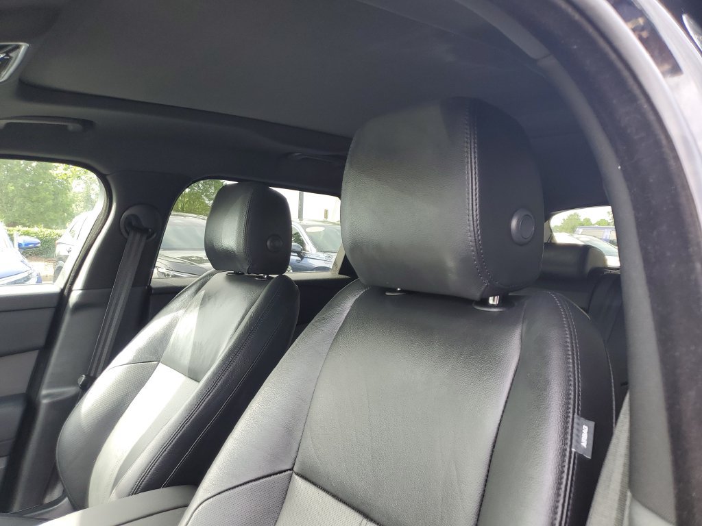 Used 2025 Land Rover Range Rover Velar Dynamic SE AWD/4WD image 18