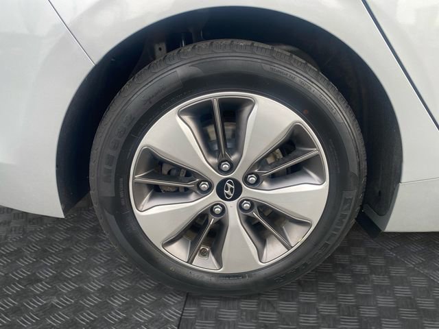 Used 2019 Hyundai Ioniq Limited image 37