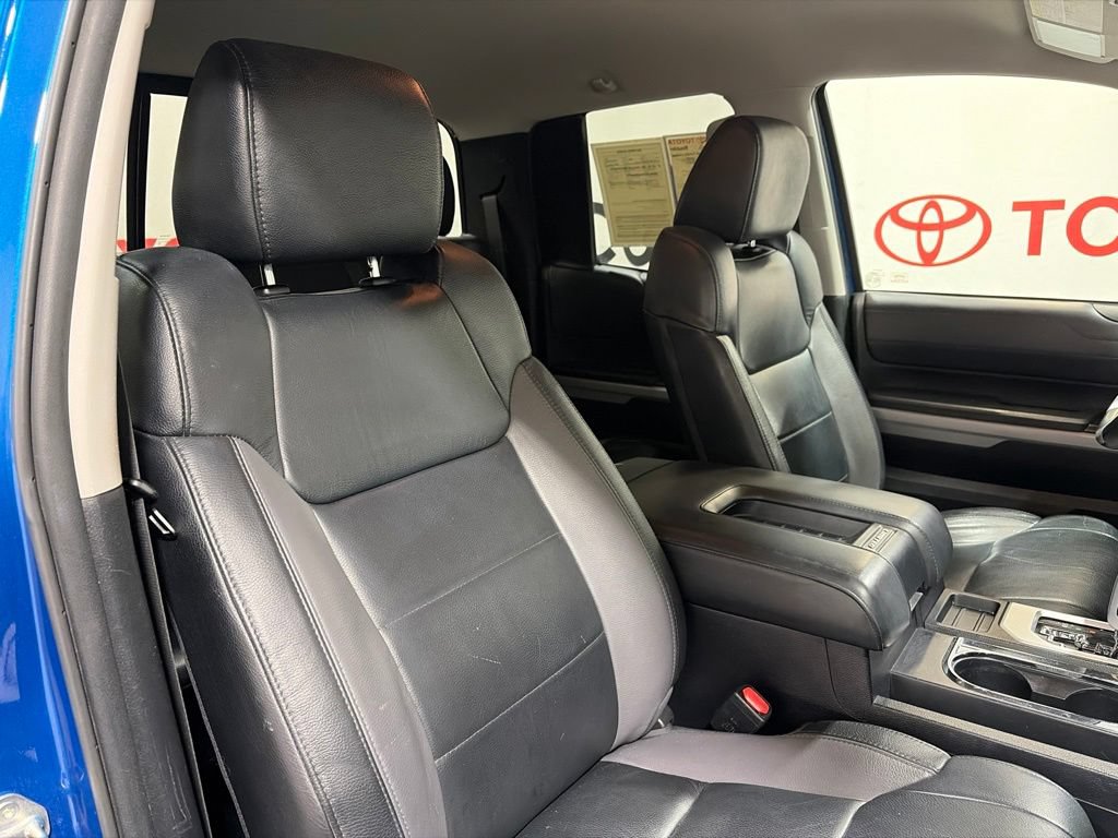 Used 2018 Toyota Tundra Limited w/ Limited Premium Package AWD/4WD image 12