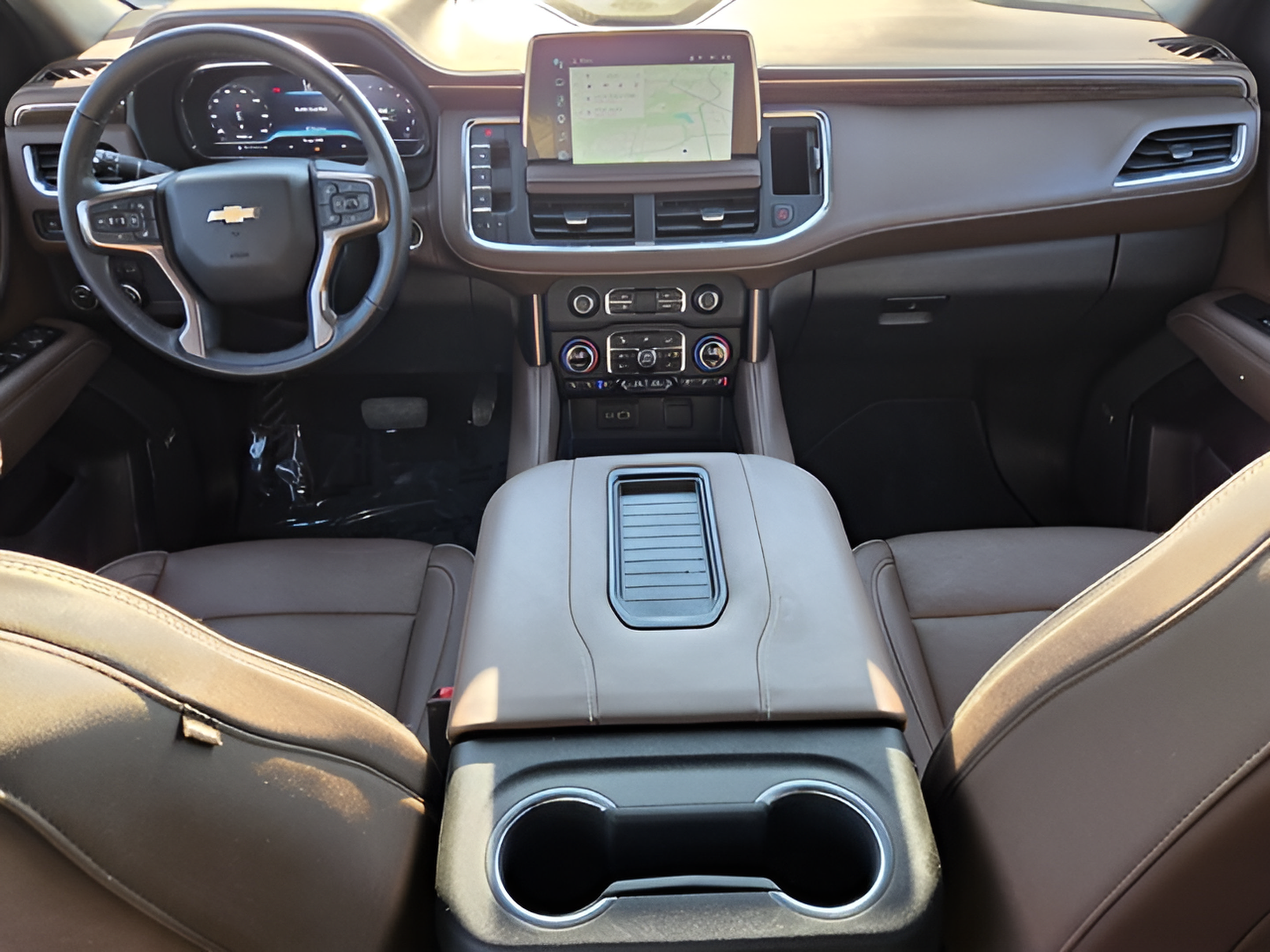 Used 2022 Chevrolet Suburban High Country RWD image 12
