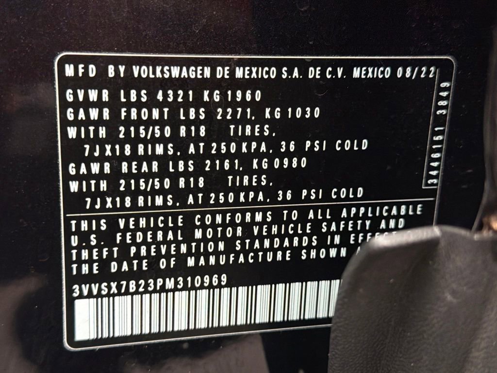 Used 2023 Volkswagen Taos SE w/ Black Wheel Package image 31