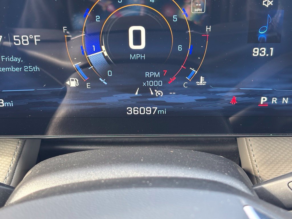 Used 2025 Chevrolet Equinox LT w/ Convenience Package II FWD image 34