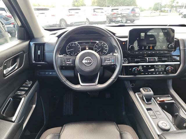 Certified 2024 Nissan Pathfinder SL w/ Cargo Package AWD/4WD image 16