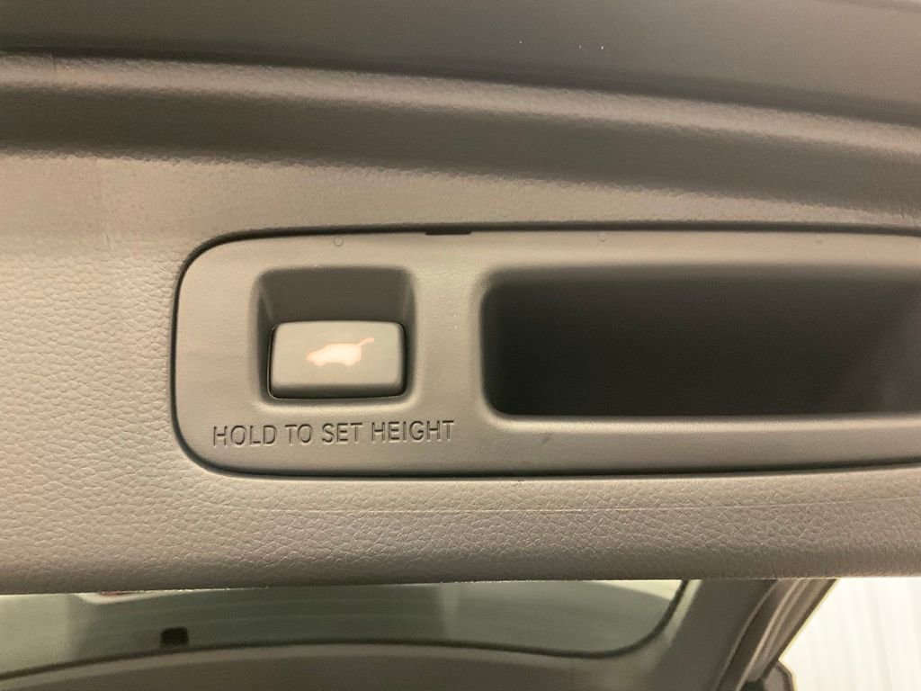Used 2025 Honda CR-V EX-L image 38