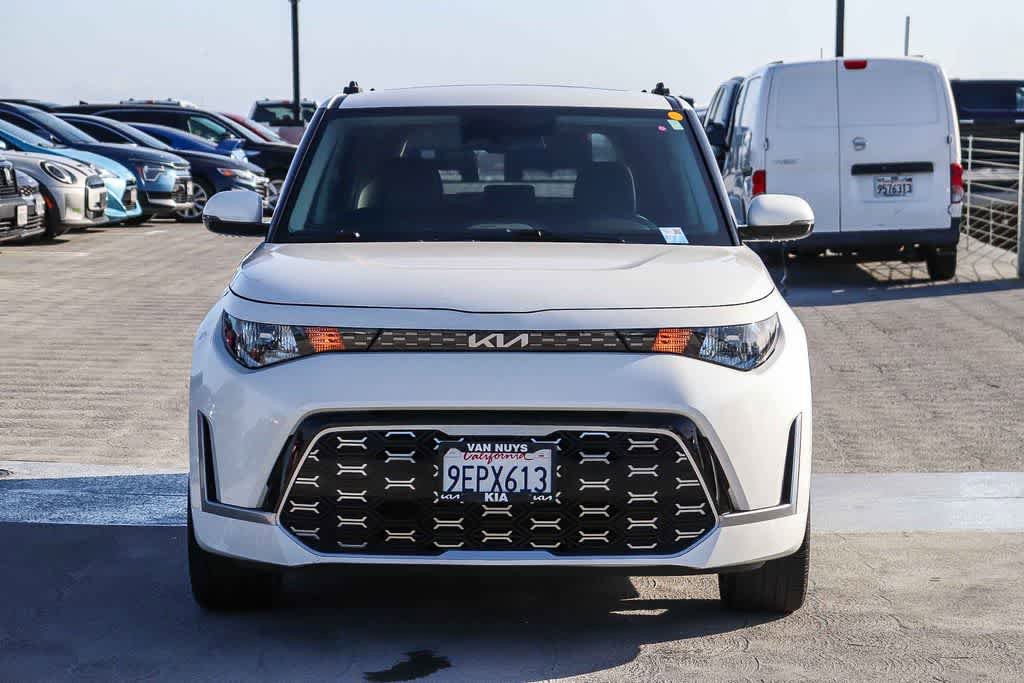 Used 2023 Kia Soul GT-Line FWD image 2