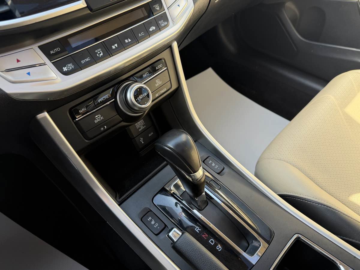 Used 2014 Honda Accord EX-L image 23
