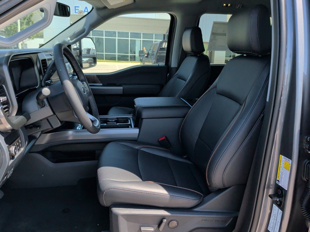 New 2027 Ford F250 Lariat w/ Lariat Premium Package AWD/4WD image 13