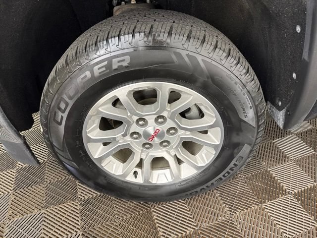 Used 2017 GMC Sierra 1500 SLE w/ SLE Value Package AWD/4WD image 31