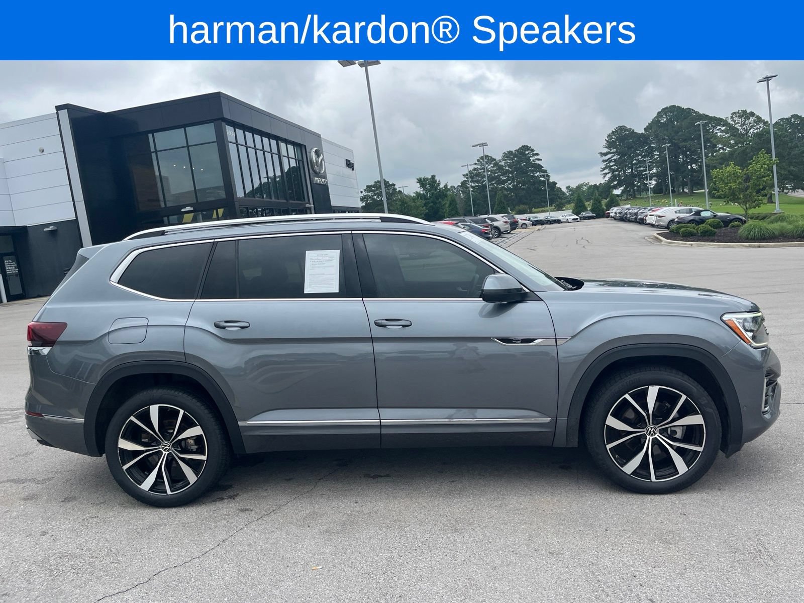 Certified 2024 Volkswagen Atlas SEL Premium R-Line AWD/4WD image 4