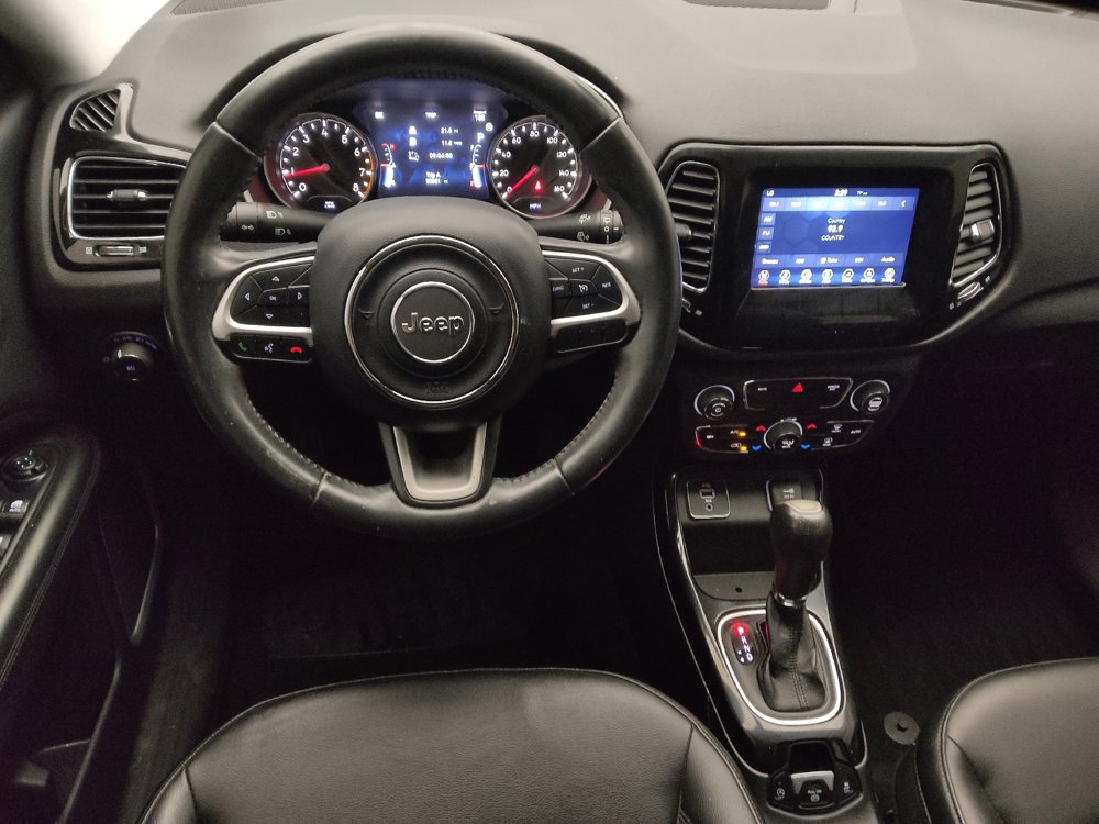 Used 2018 Jeep Compass Latitude w/ Popular Equipment Group FWD image 22
