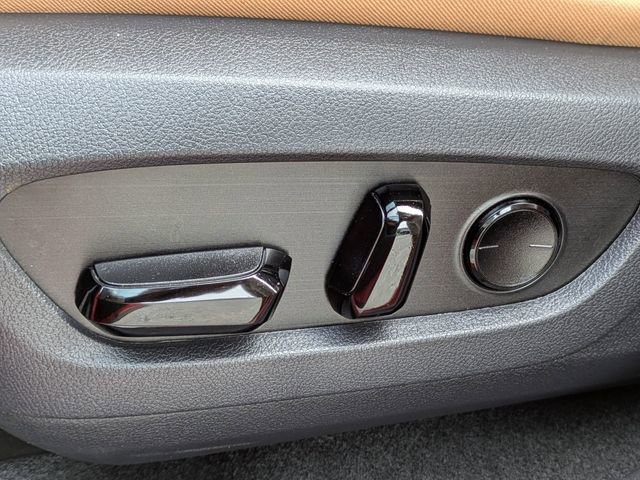 Used 2024 Lexus NX 250 FWD w/ Cold Area Package image 24