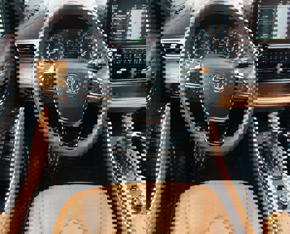 Used 2022 Toyota Highlander Platinum image 5