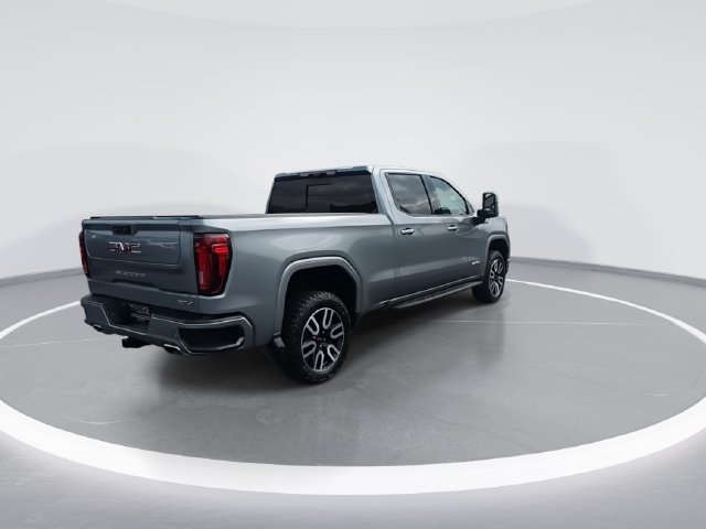 Used 2024 GMC Sierra 1500 AT4 w/ Technology Package AWD/4WD image 8