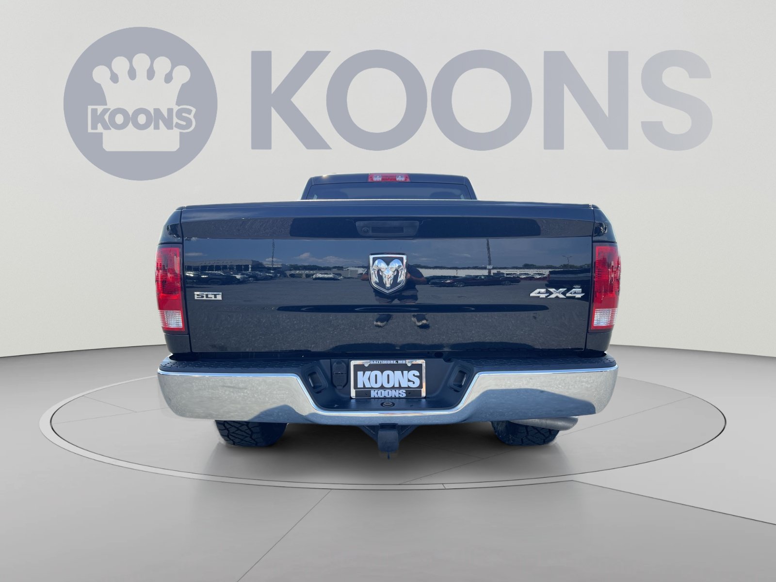 Used 2024 RAM 1500 Classic SLT AWD/4WD image 5