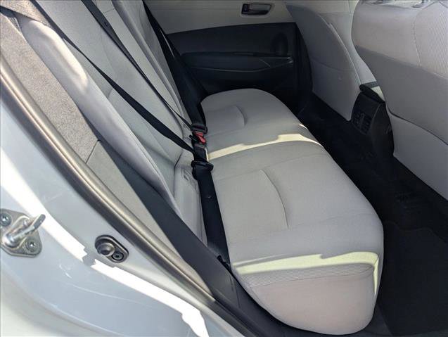 Used 2022 Toyota Corolla Cross LE image 19