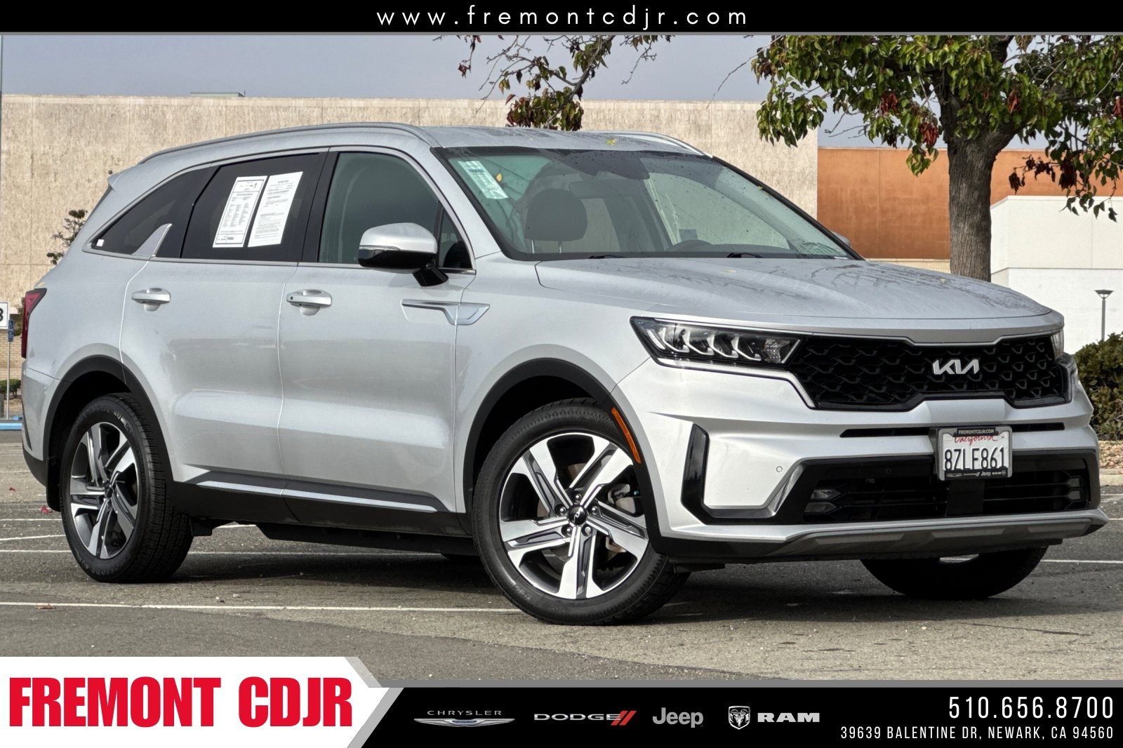 Used 2022 Kia Sorento EX image 1