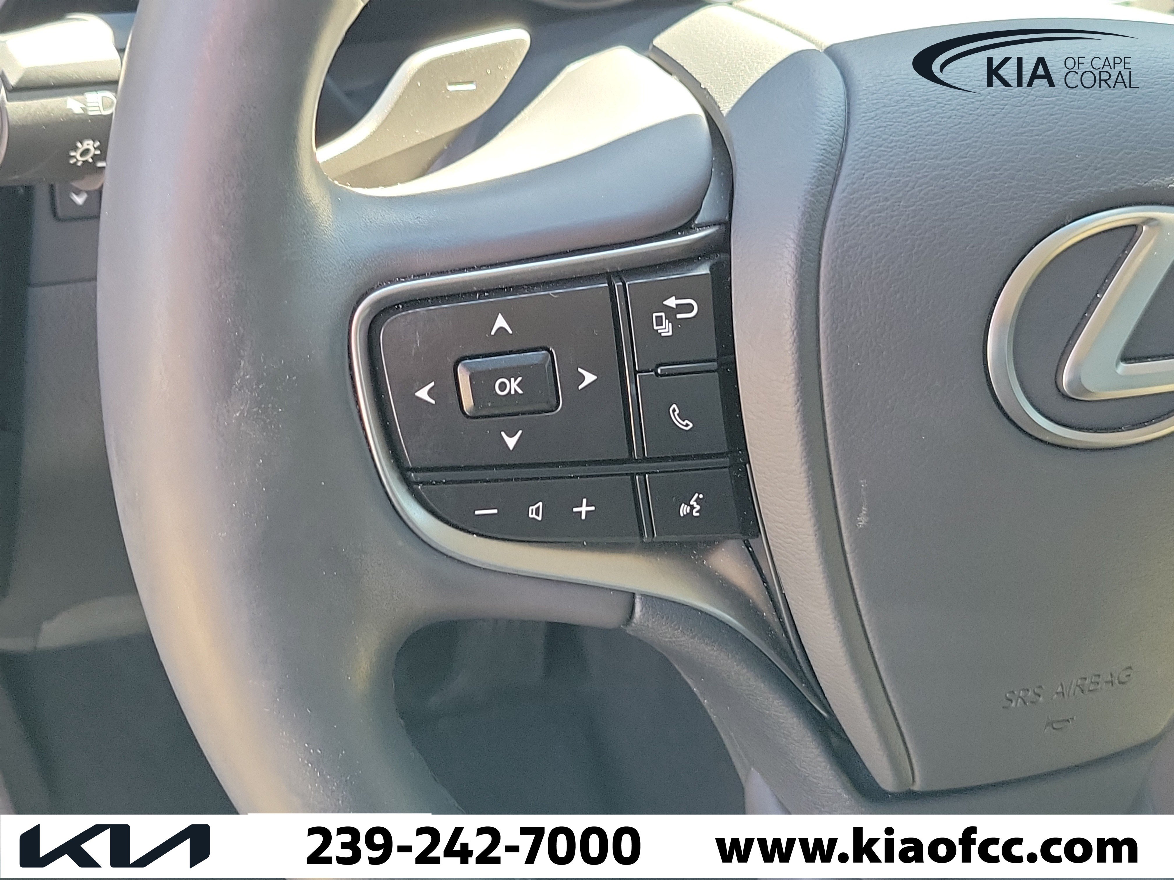 Used 2024 Lexus ES 350 w/ Premium Package FWD image 24