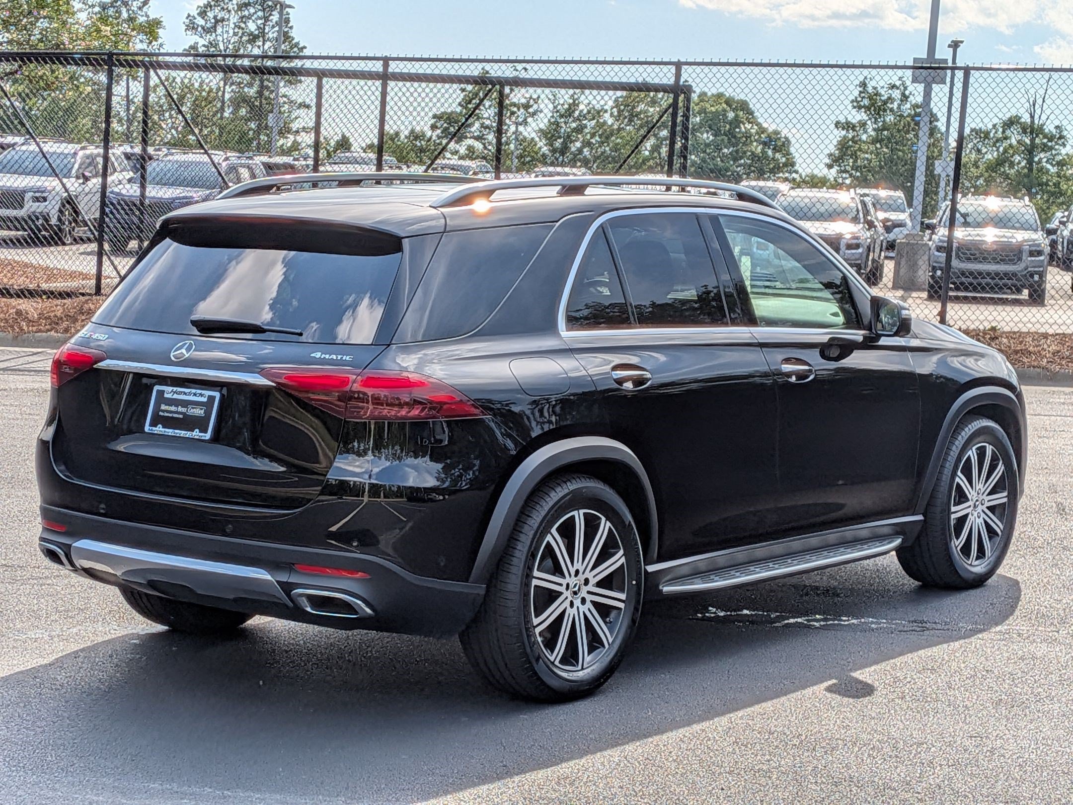 Used 2024 Mercedes-Benz GLE 450 4MATIC image 10