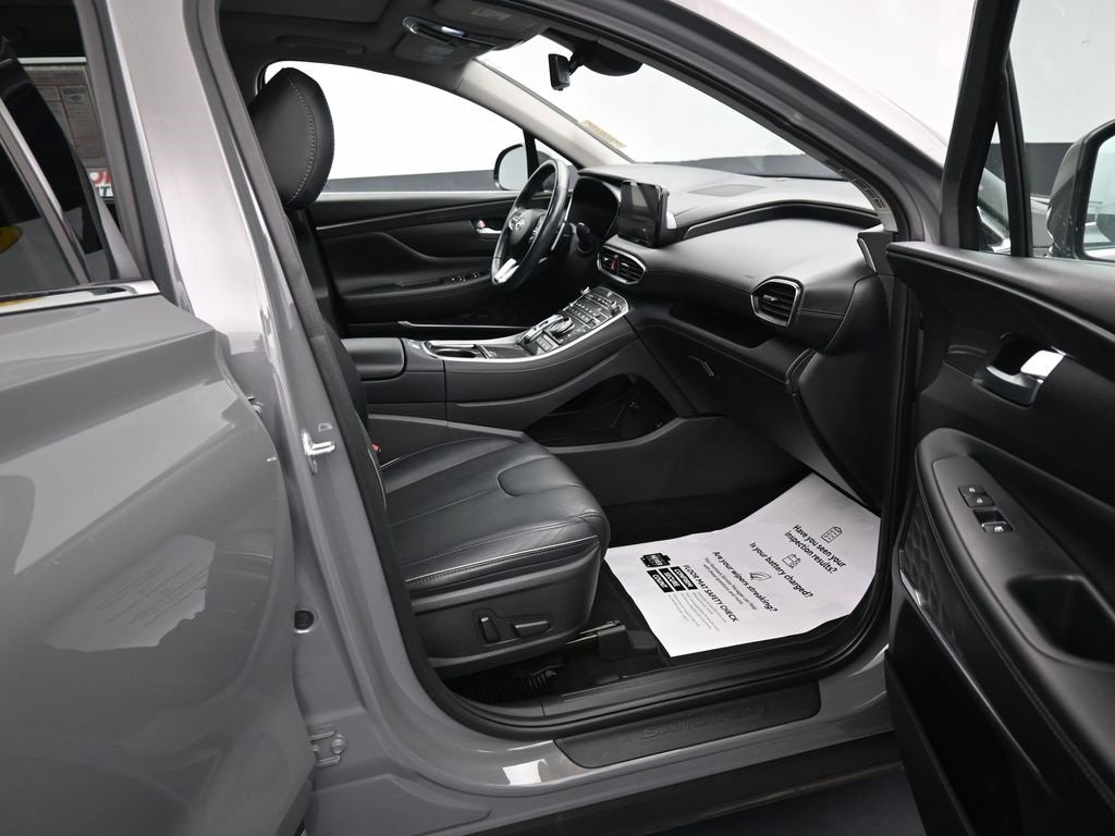 Used 2023 Hyundai Santa Fe Limited image 13