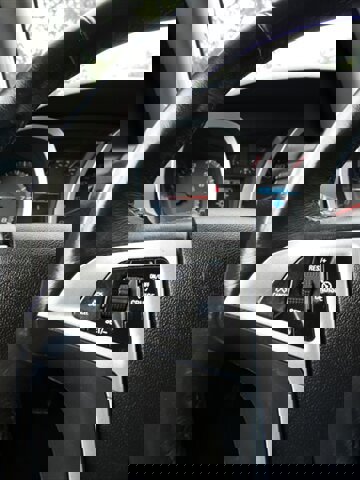 Used 2017 Chevrolet Equinox LT w/ Convenience Package image 24