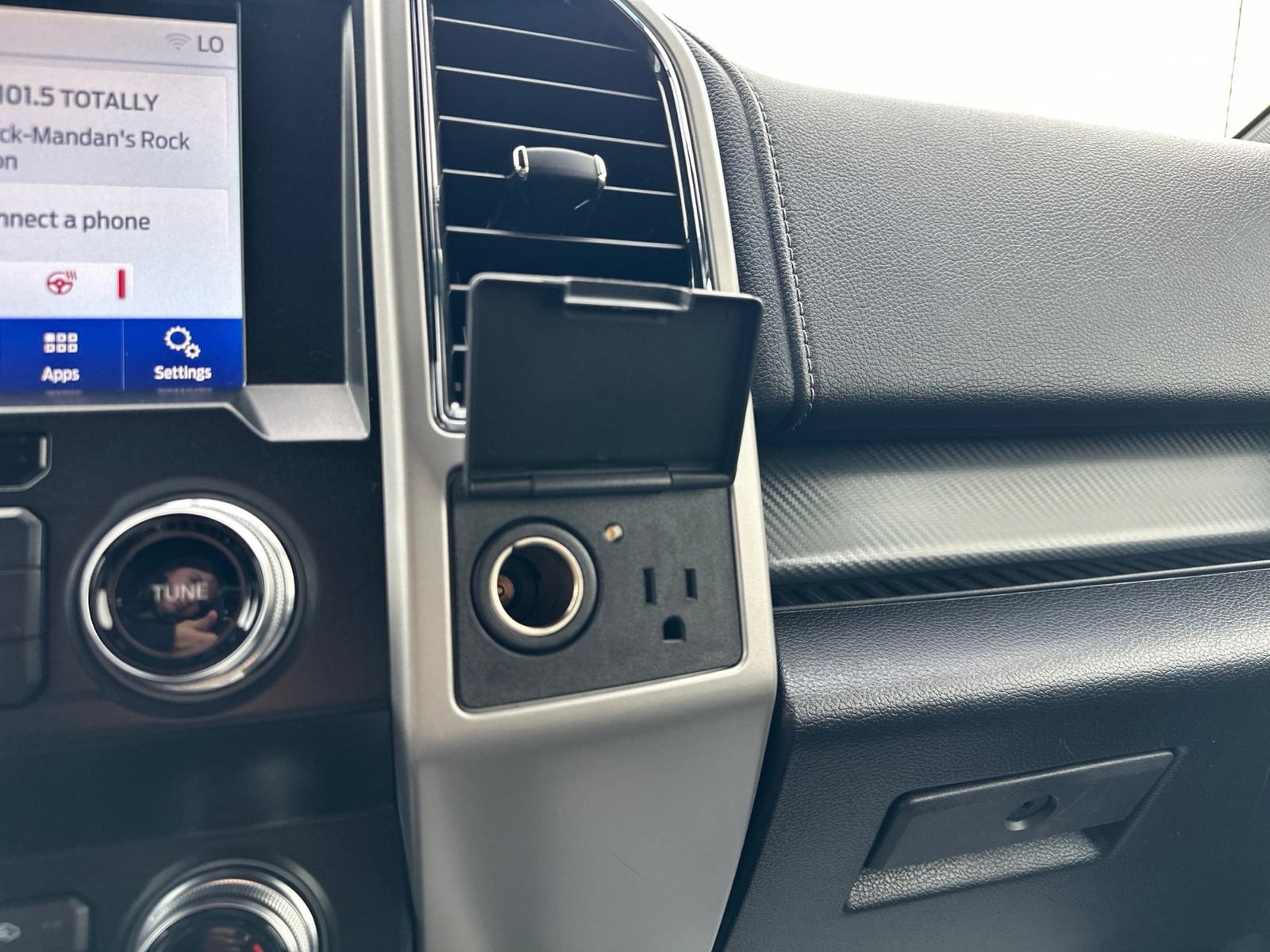 Used 2019 Ford F150 Lariat w/ Equipment Group 502A Luxury AWD/4WD image 72