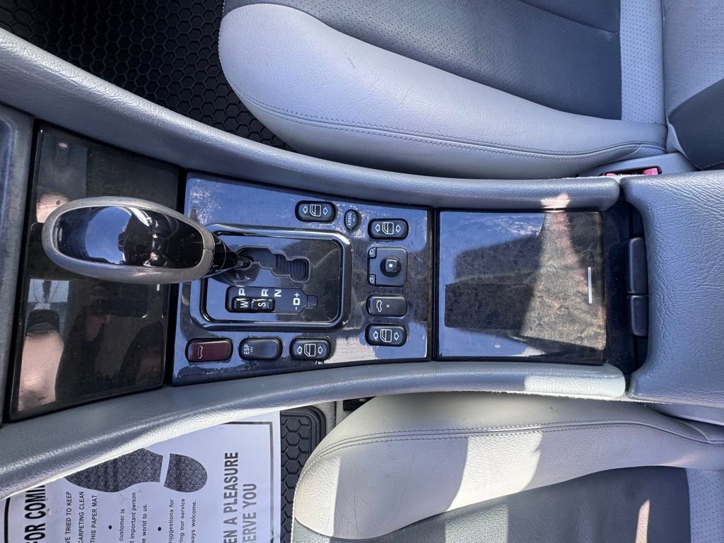 Used 2002 Mercedes-Benz CLK 430 Cabriolet image 21