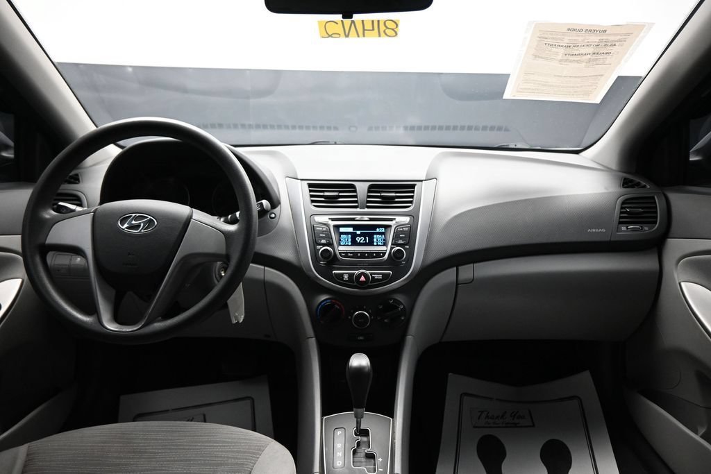 Used 2015 Hyundai Accent GLS FWD image 12