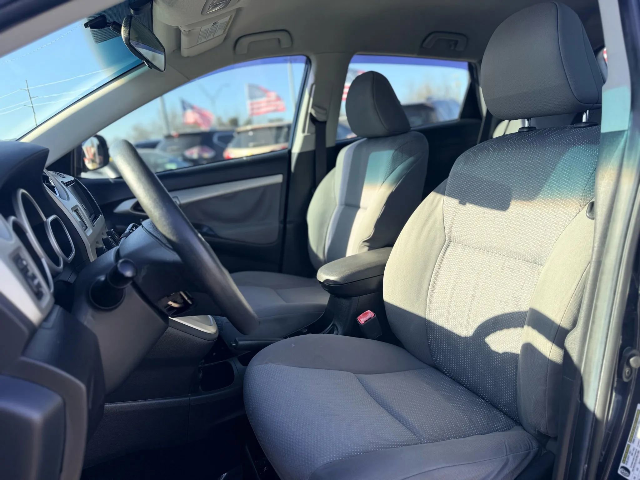 Used 2009 Toyota Matrix S image 15