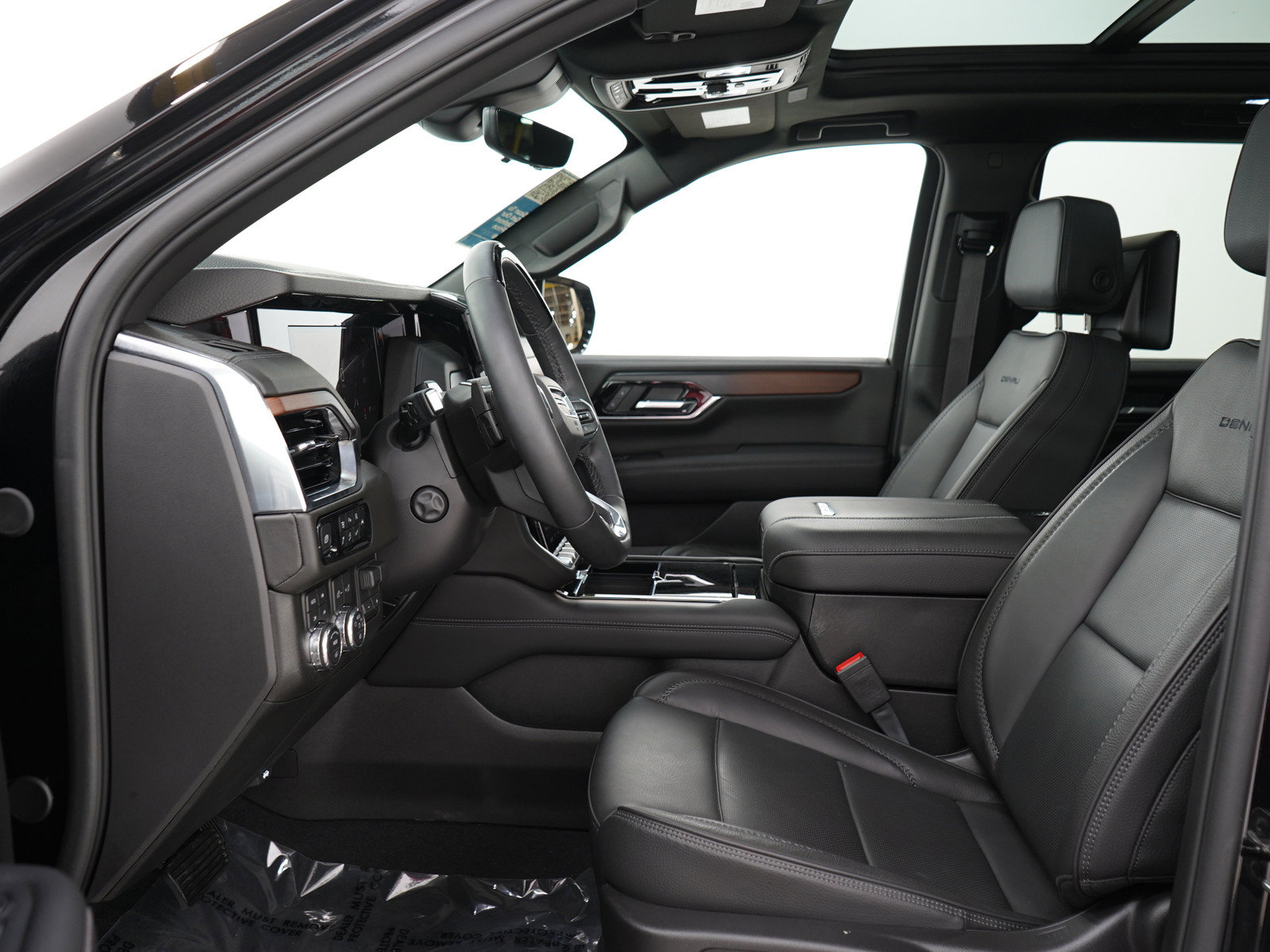 Used 2026 GMC Yukon Denali w/ Denali Reserve Package AWD/4WD image 22