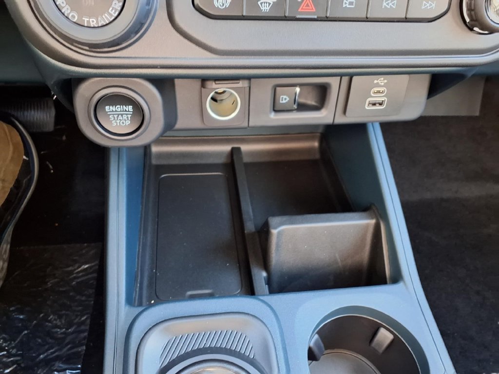New 2026 Ford Maverick Tremor AWD/4WD image 14