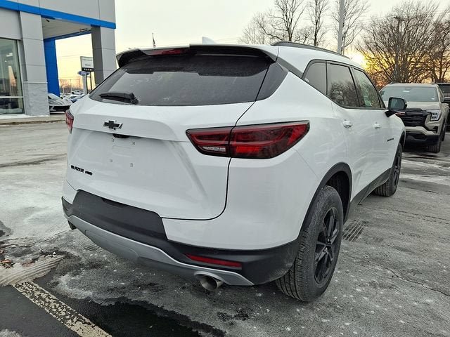 New 2026 Chevrolet Blazer LT w/ Sound & Technology Package AWD/4WD image 4