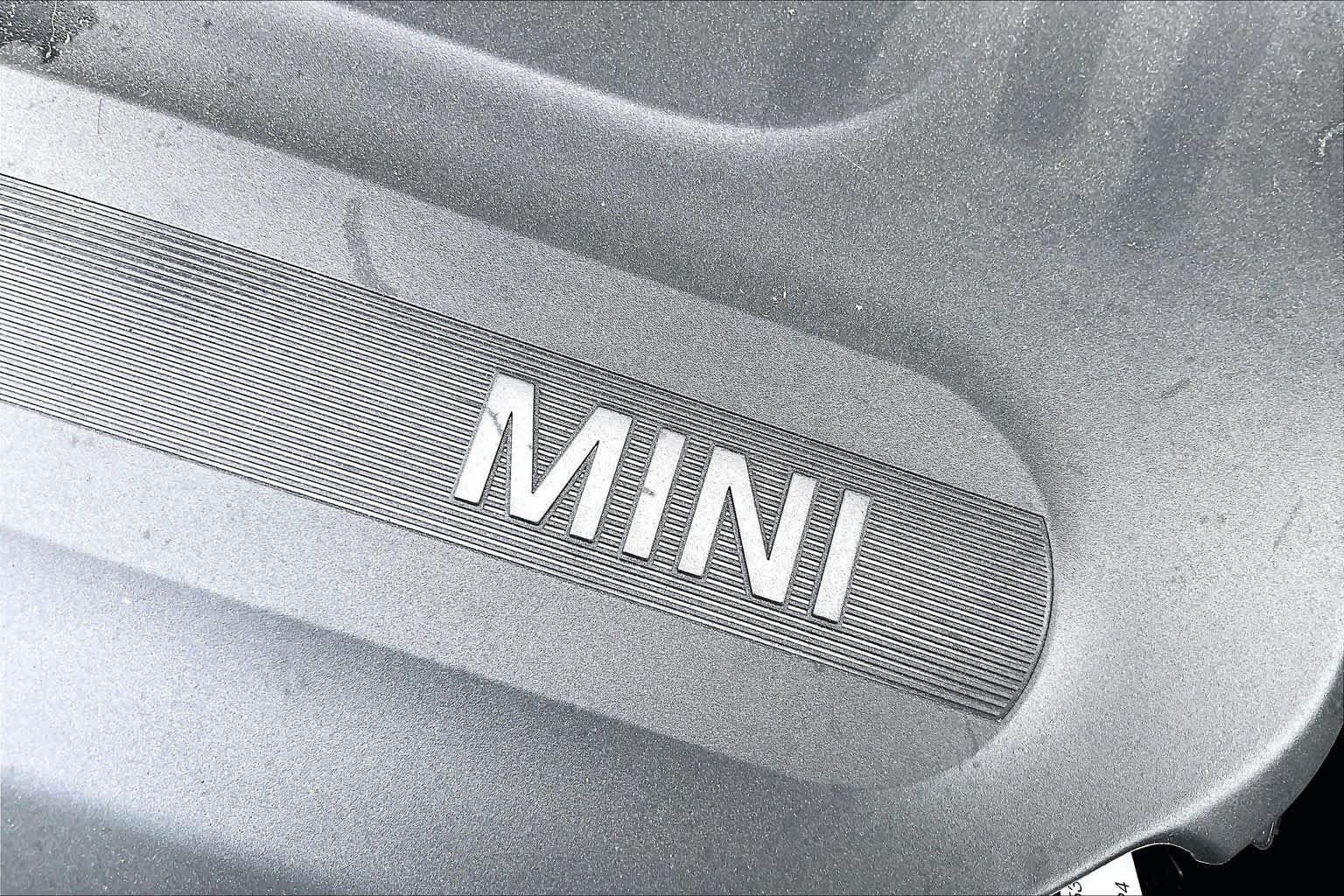 Used 2025 MINI Cooper S FWD image 32