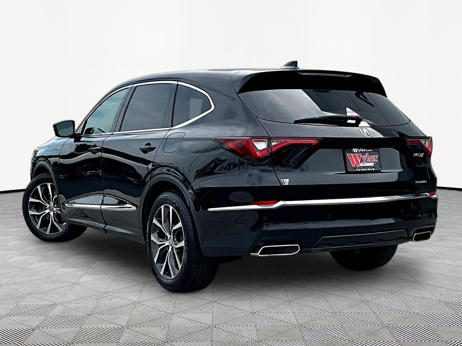 Certified 2023 Acura MDX w/ Technology Package AWD/4WD image 4