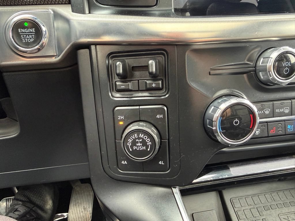 Used 2022 Ford F150 Raptor w/ Equipment Group 801A High AWD/4WD image 28