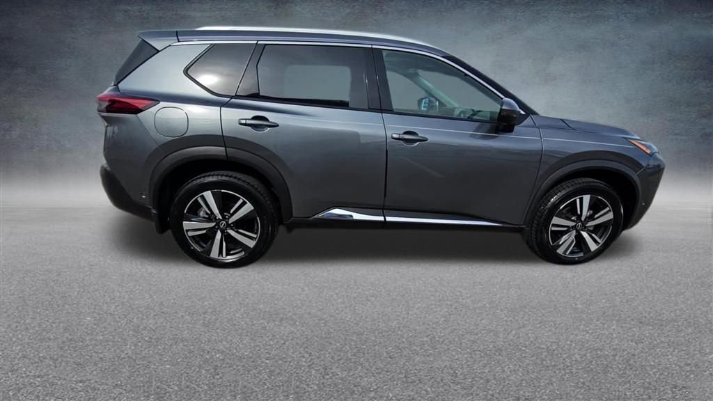 Used 2023 Nissan Rogue SL w/ SL Premium Package image 6