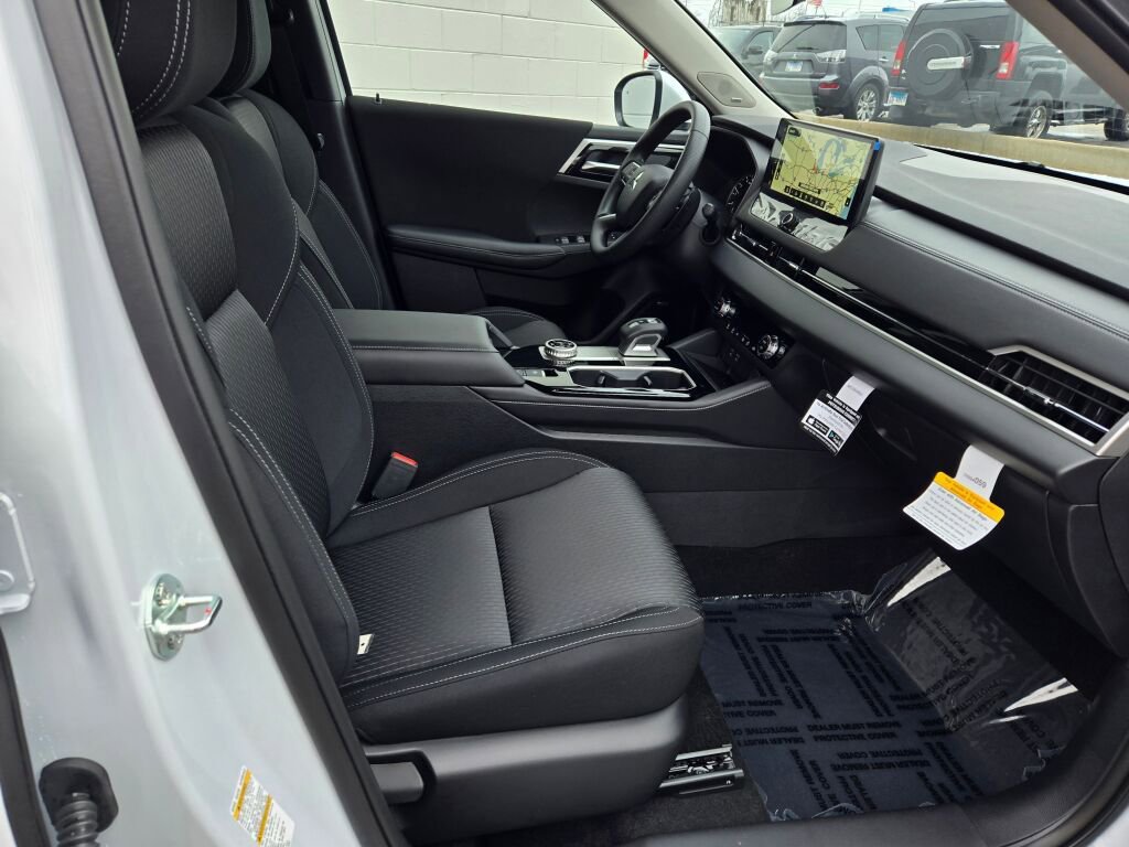 New 2026 Mitsubishi Outlander ES AWD/4WD image 4