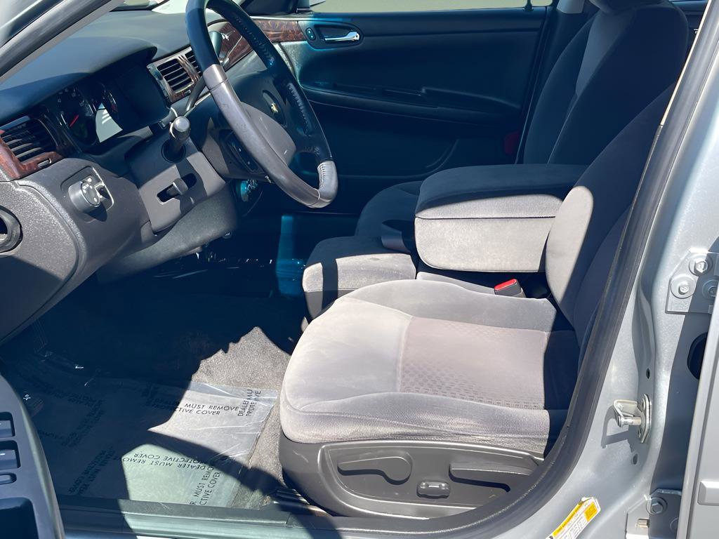 Used 2012 Chevrolet Impala LT image 8