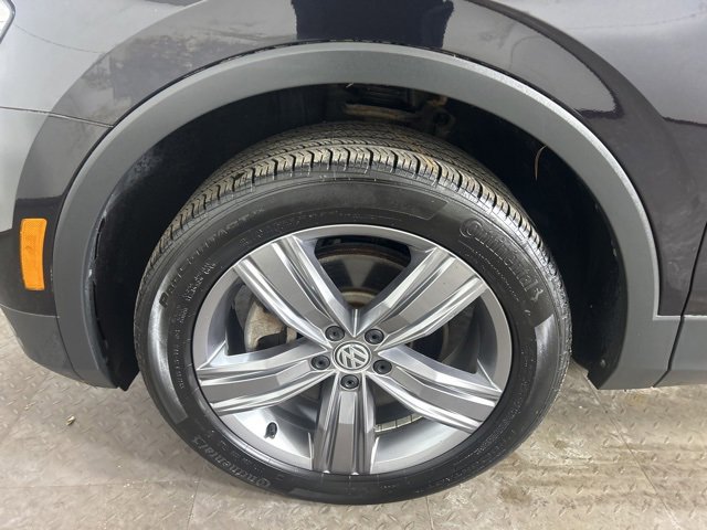 Used 2020 Volkswagen Tiguan SEL image 26