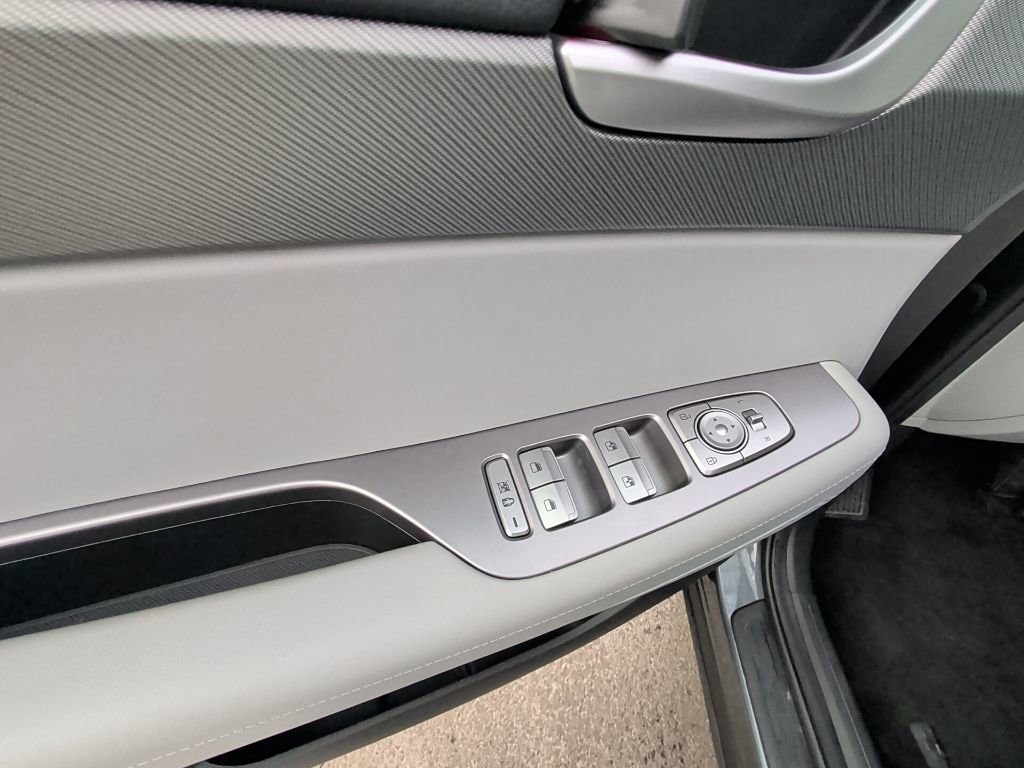 Used 2025 Hyundai Palisade SEL image 11