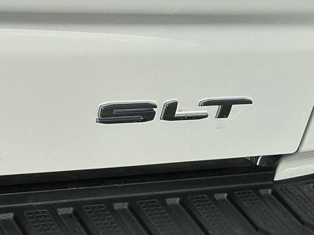 Used 2023 GMC Sierra 1500 SLT w/ SLT Convenience Package AWD/4WD image 14