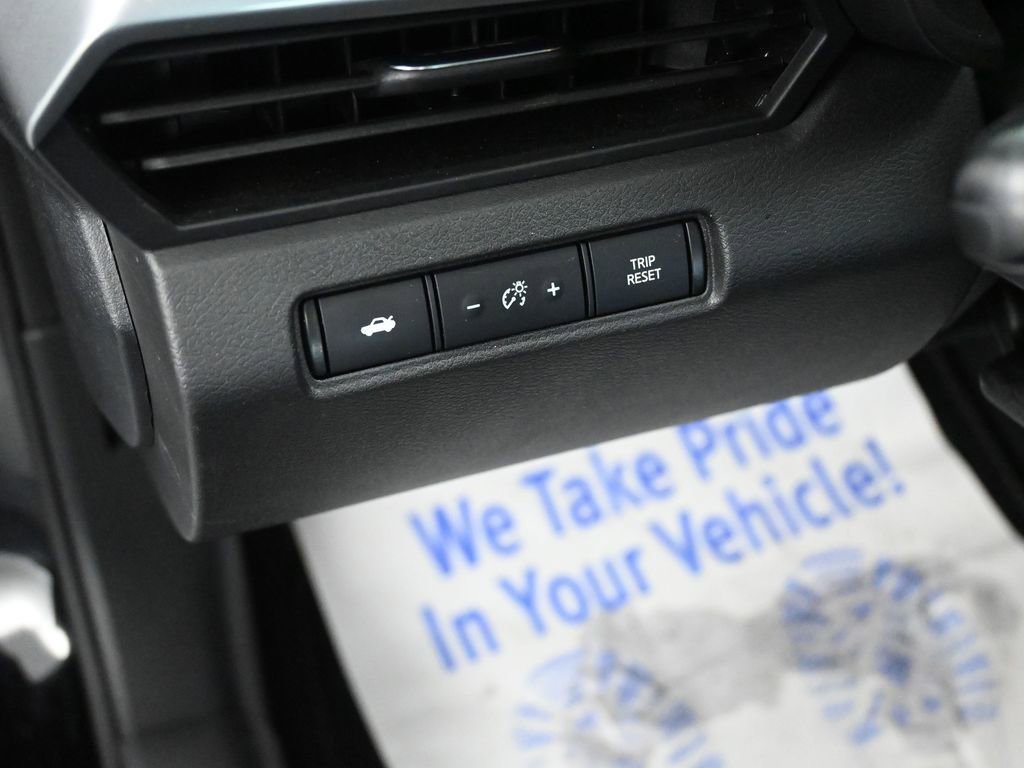 Used 2024 Nissan Altima 2.5 SV image 26