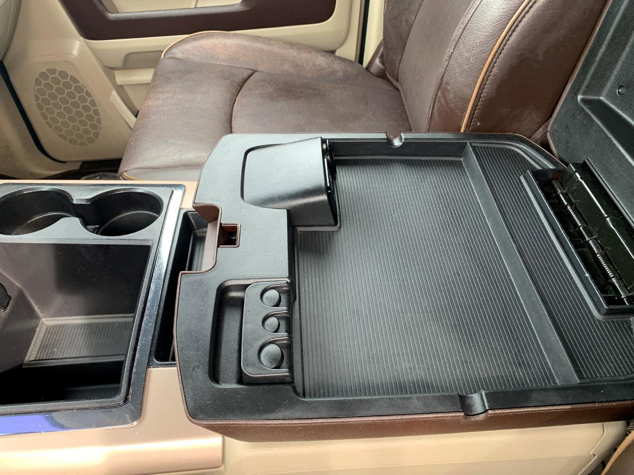 Used 2014 RAM 1500 Laramie Longhorn RWD image 16