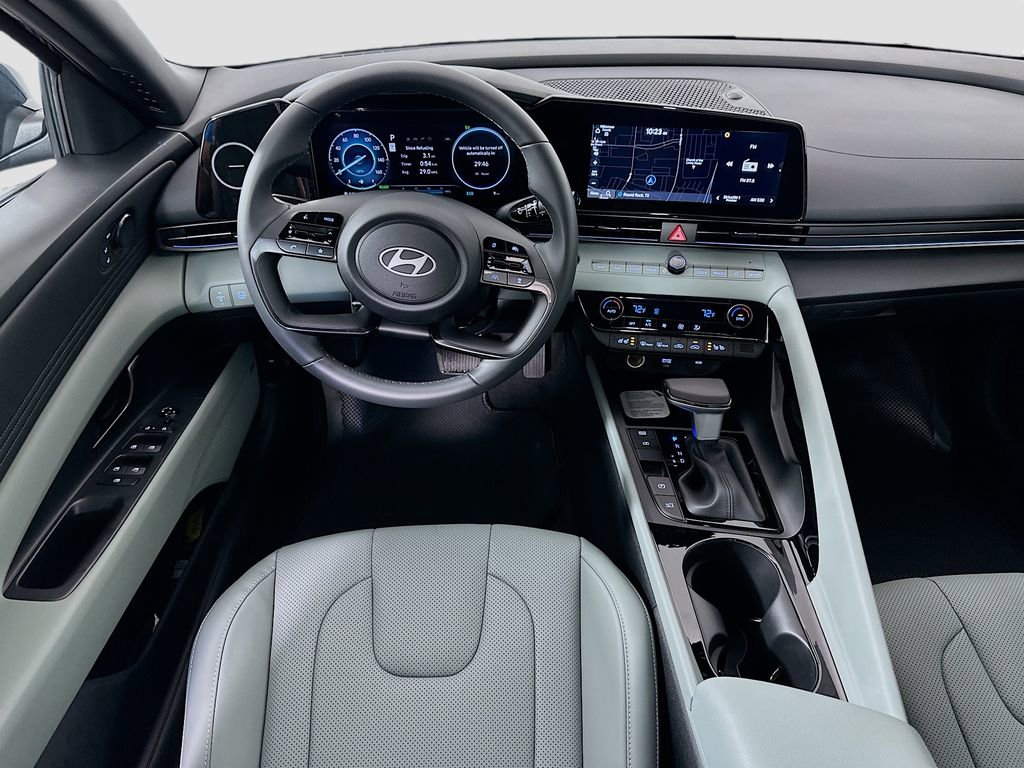 New 2026 Hyundai Elantra Limited image 18