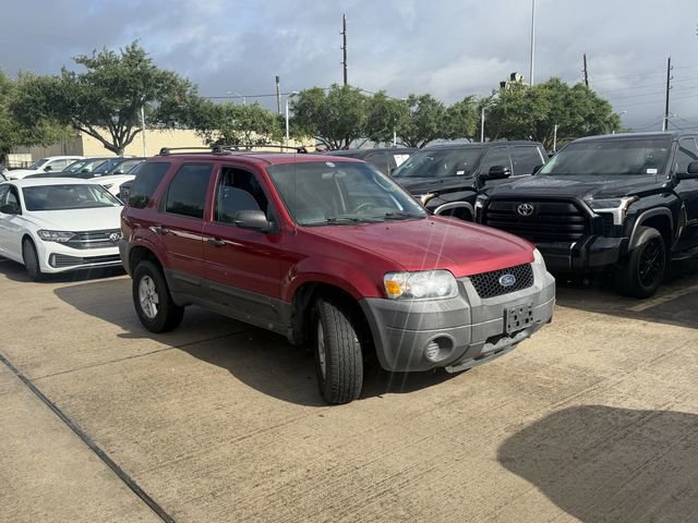 Used 2007 Ford Escape XLS FWD image 3