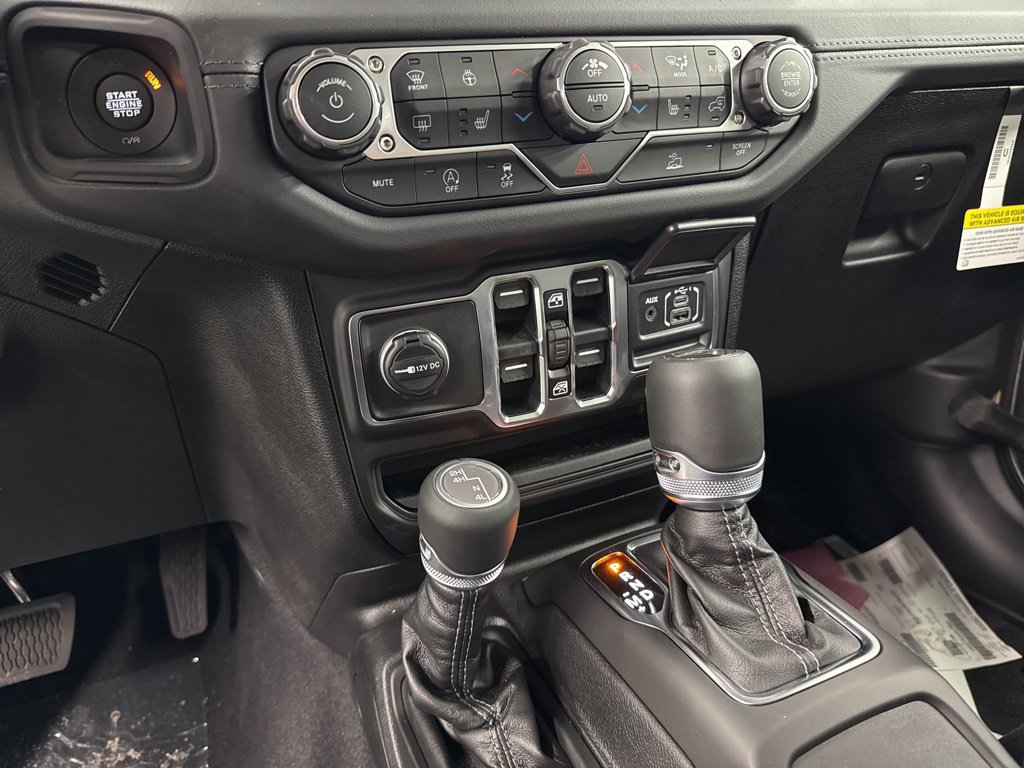 New 2026 Jeep Gladiator Sport AWD/4WD image 25