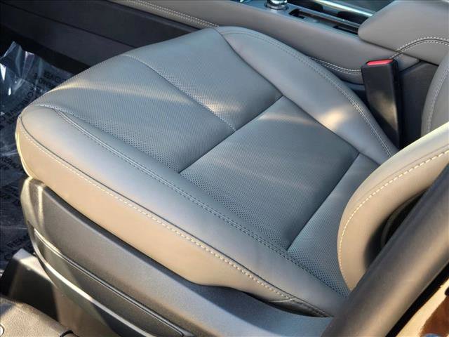 New 2026 Lincoln Corsair Premiere image 4