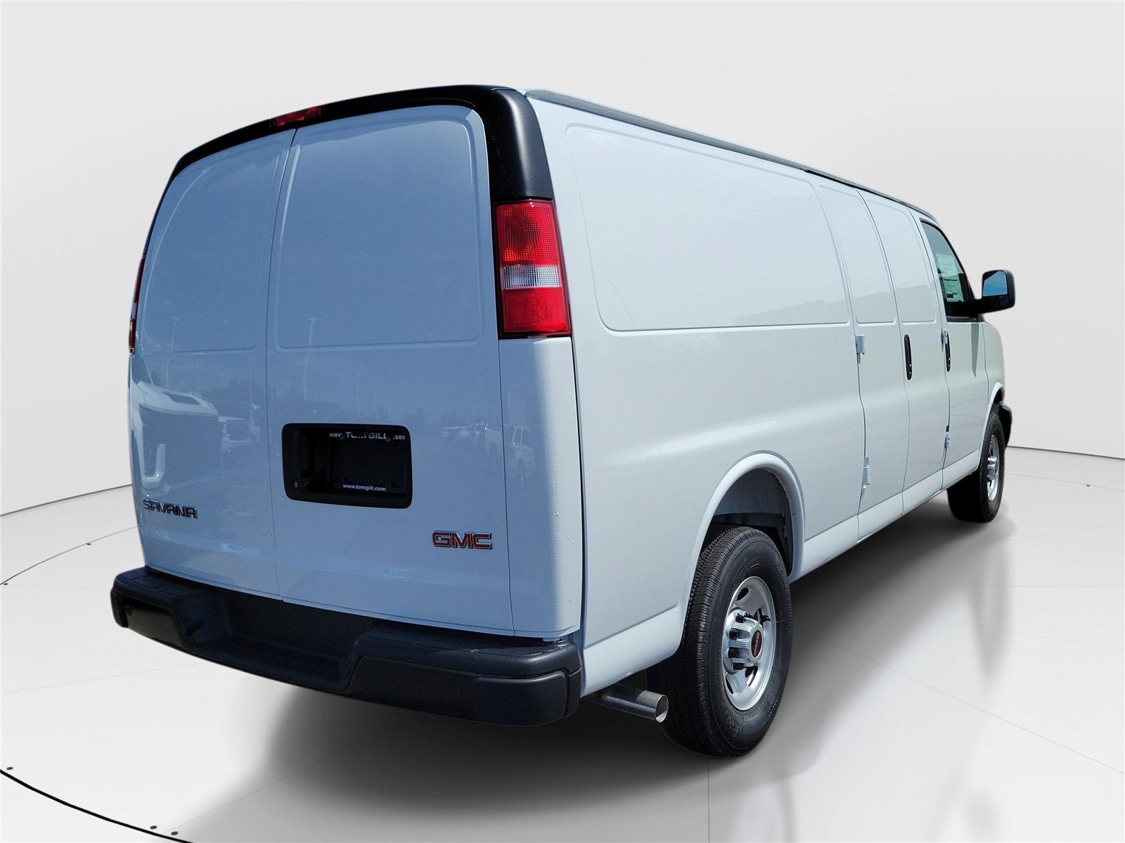 New 2026 GMC Savana 3500 Extended w/ Driver Convenience Package RWD image 4
