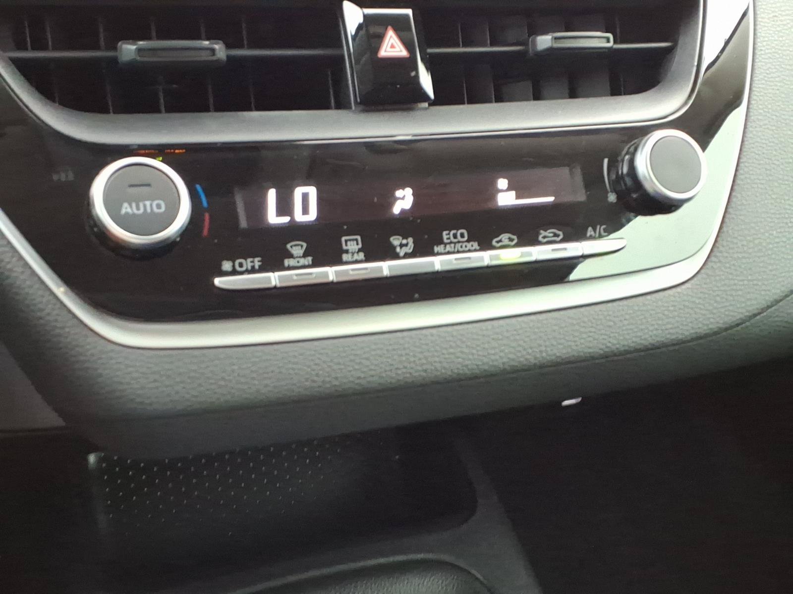 Certified 2024 Toyota Corolla LE FWD image 18
