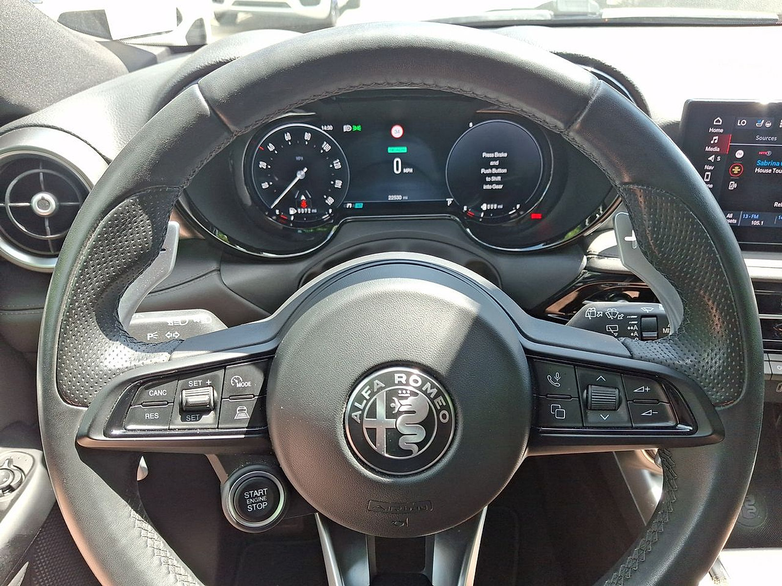 Used 2024 Alfa Romeo Tonale Ti w/ Premium Interior Package AWD/4WD image 16