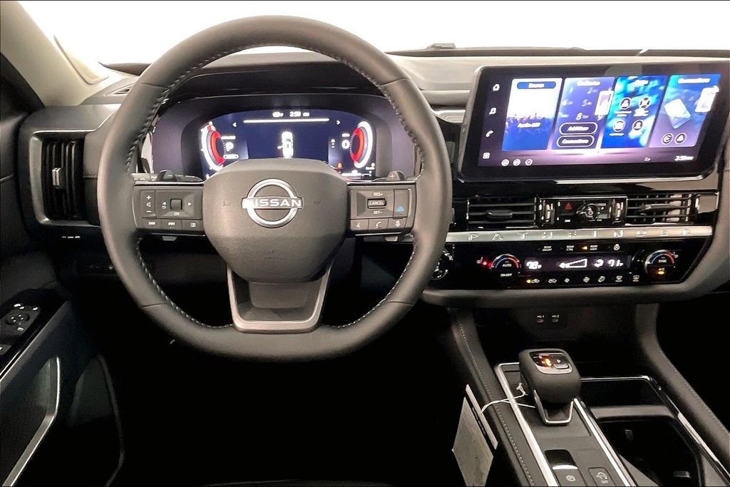 New 2026 Nissan Pathfinder SL image 28